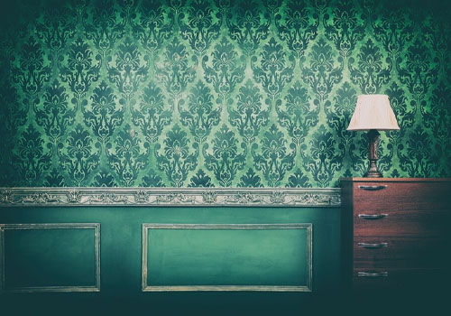 Room with wallpaper